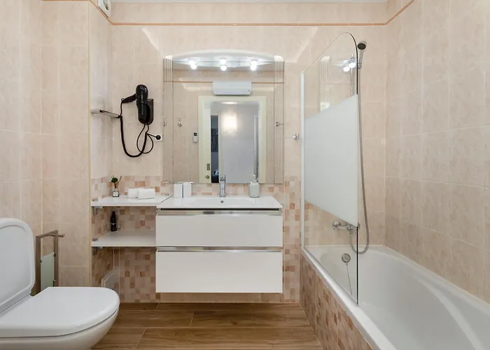 Centralgarve - Crown 22 *